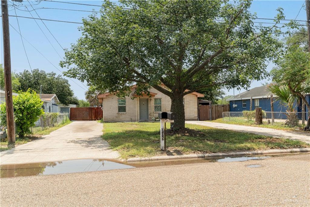 Photo 1 of 905 6th Avenue, Edinburg