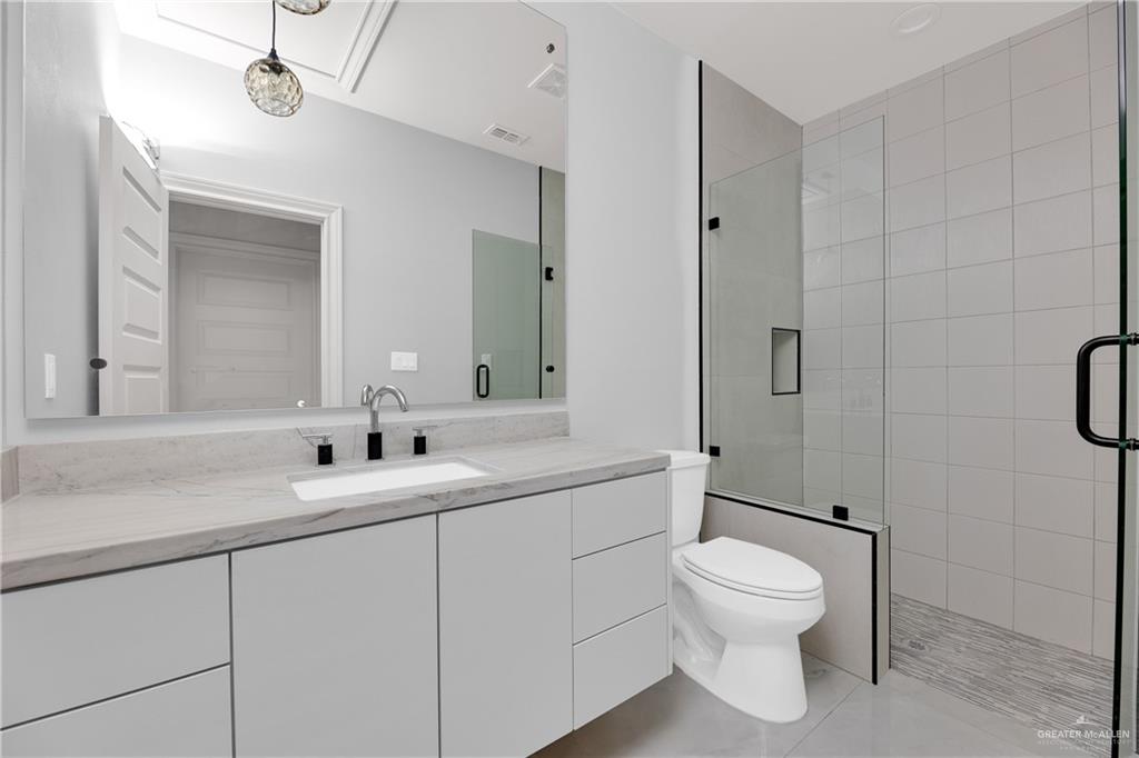 Photo 13 of 3005 Alyna Avenue