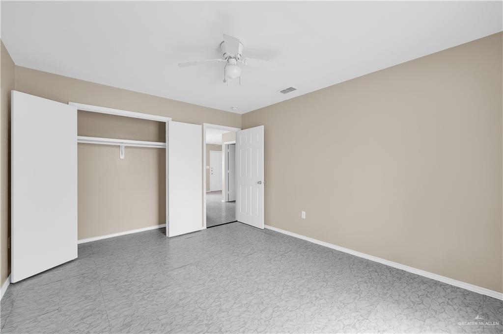 Photo 10 of 303 Gastel Circle