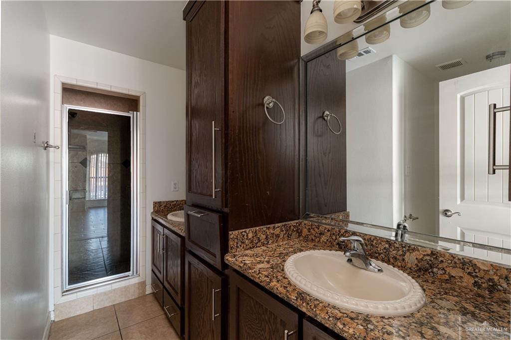 Photo 10 of 1307 Fig Avenue #B