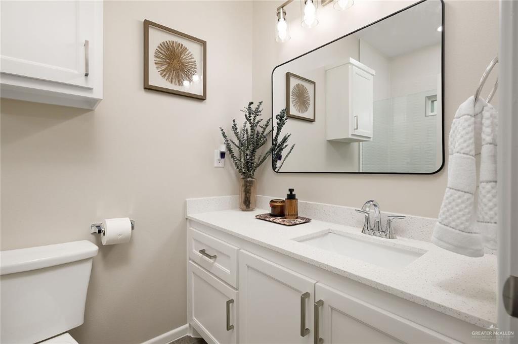 Photo 10 of 2813 Harrison Avenue #1
