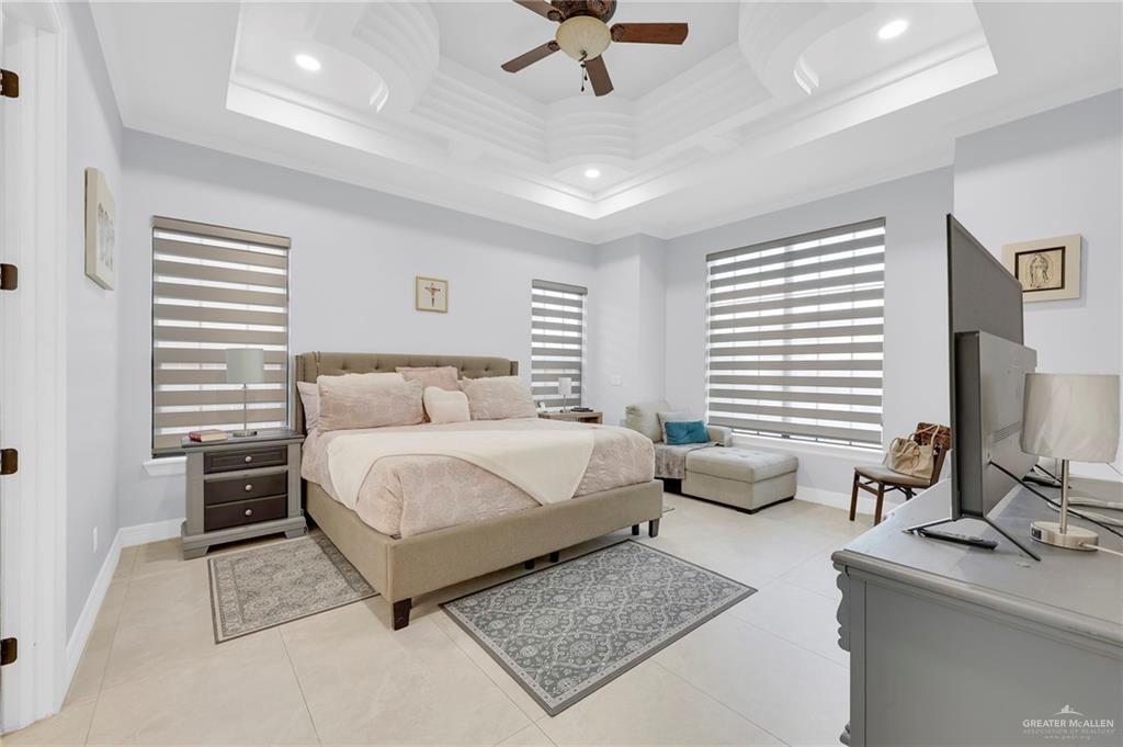 Photo 10 of 1313 San Antonio Street