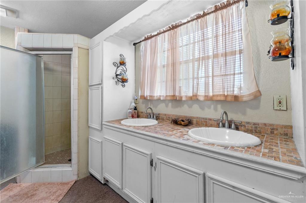 Photo 18 of 26813 Solis Road