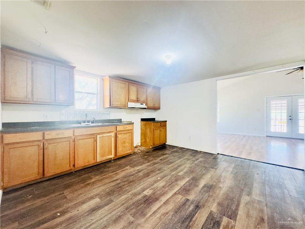 Photo 7 of 29163 Lincoln Avenue