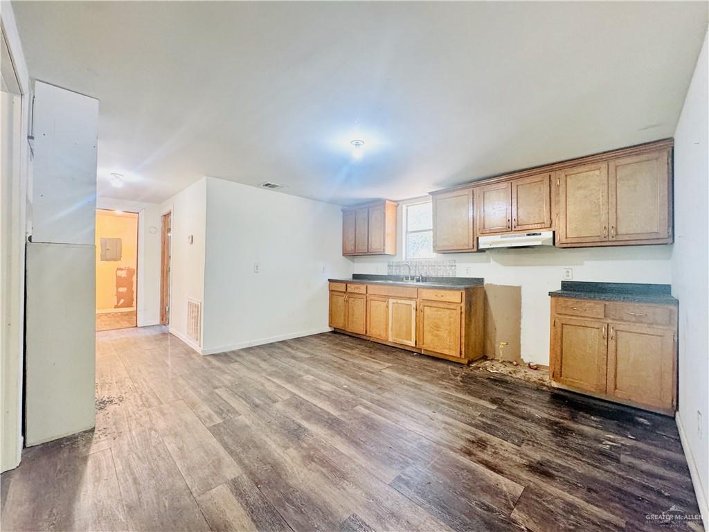 Photo 8 of 29163 Lincoln Avenue
