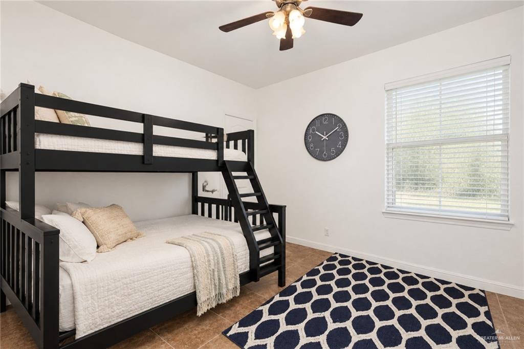 Photo 7 of 10520 25th Street