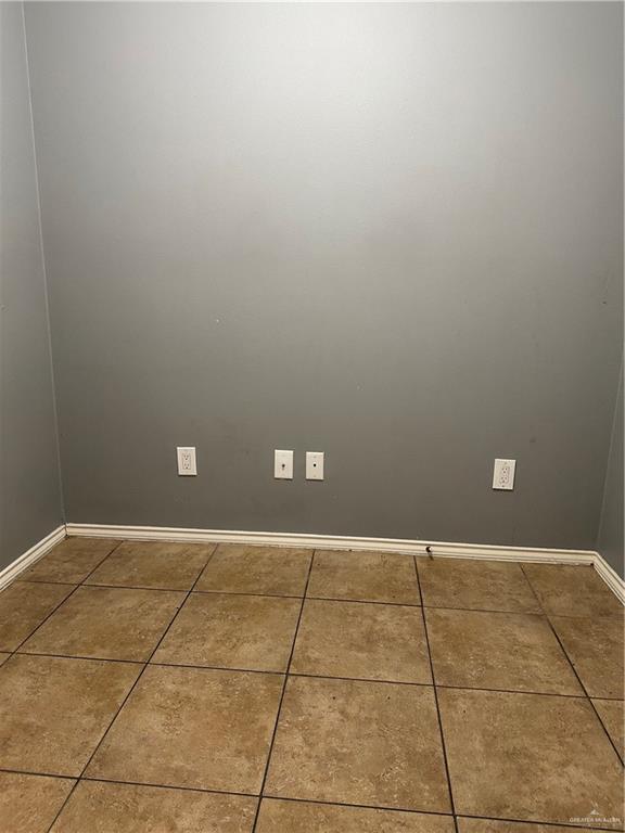 Photo 4 of 413 49th Street #C