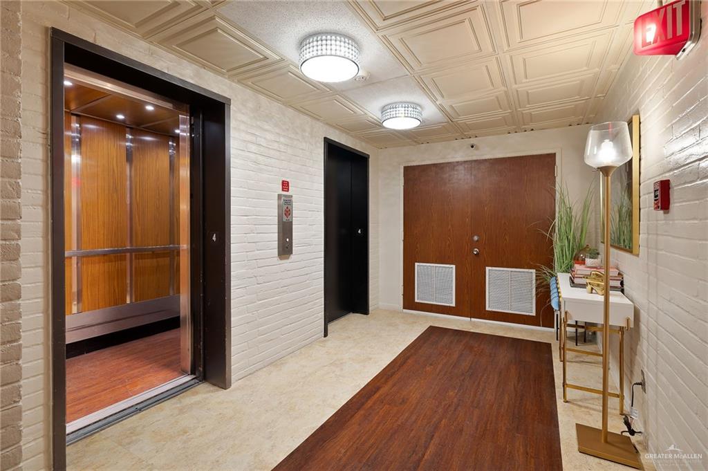Photo 5 of 600 Wichita Avenue #404