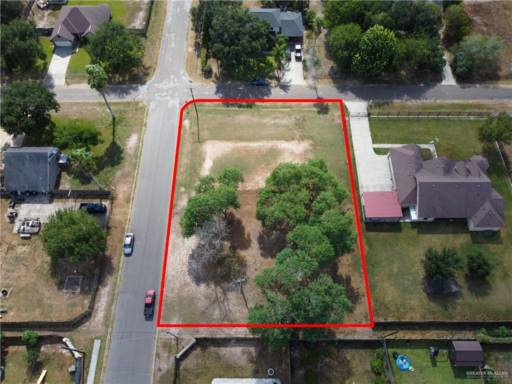 Photo 6 of 401 Mockingbird Lane
