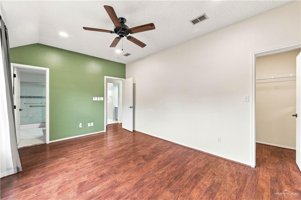 Photo 15 of 3305 San Esteban Street