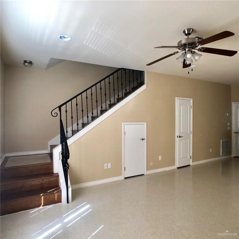 Photo 14 of 804 Taylor Road #38