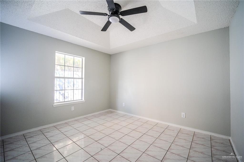 Photo 12 of 2913 Whitewing Avenue