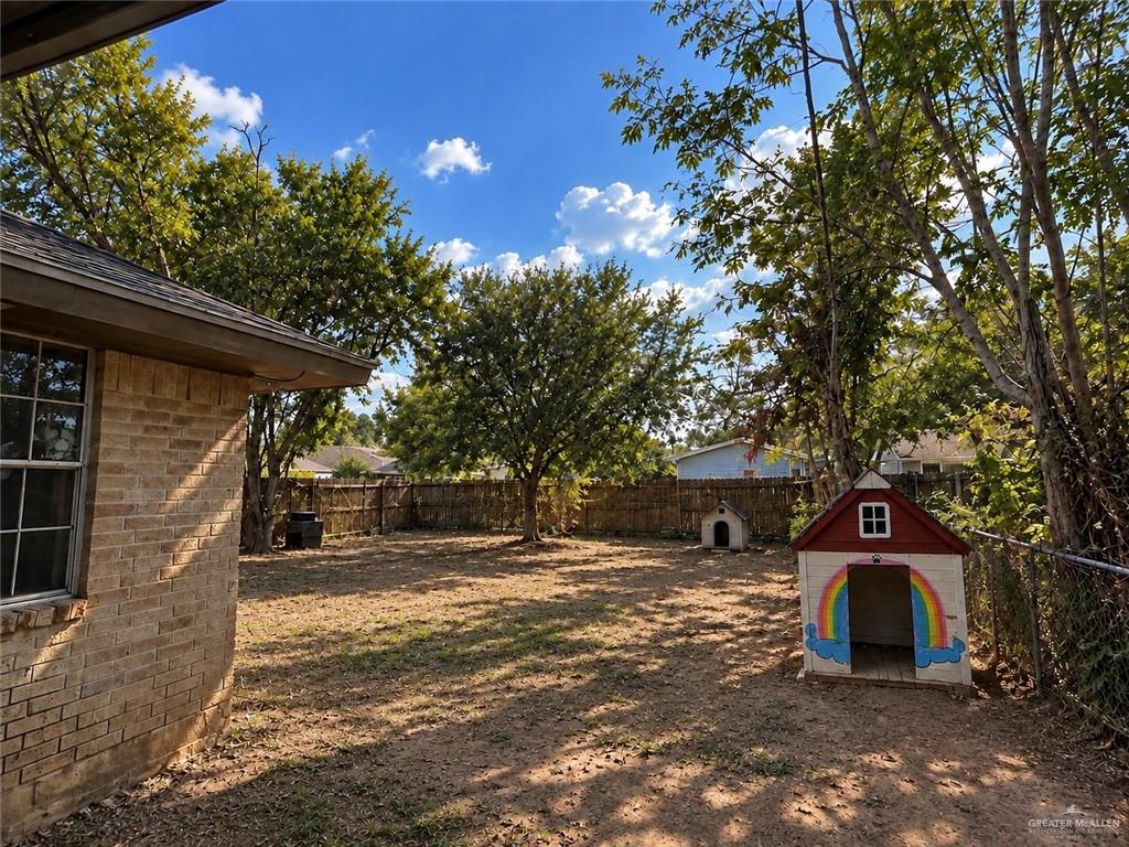 Photo 10 of 1015 Alta Vista Drive