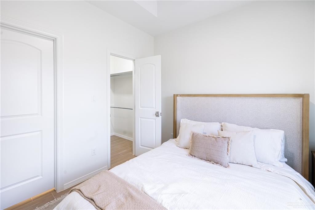 Photo 10 of 5206 Destino Street