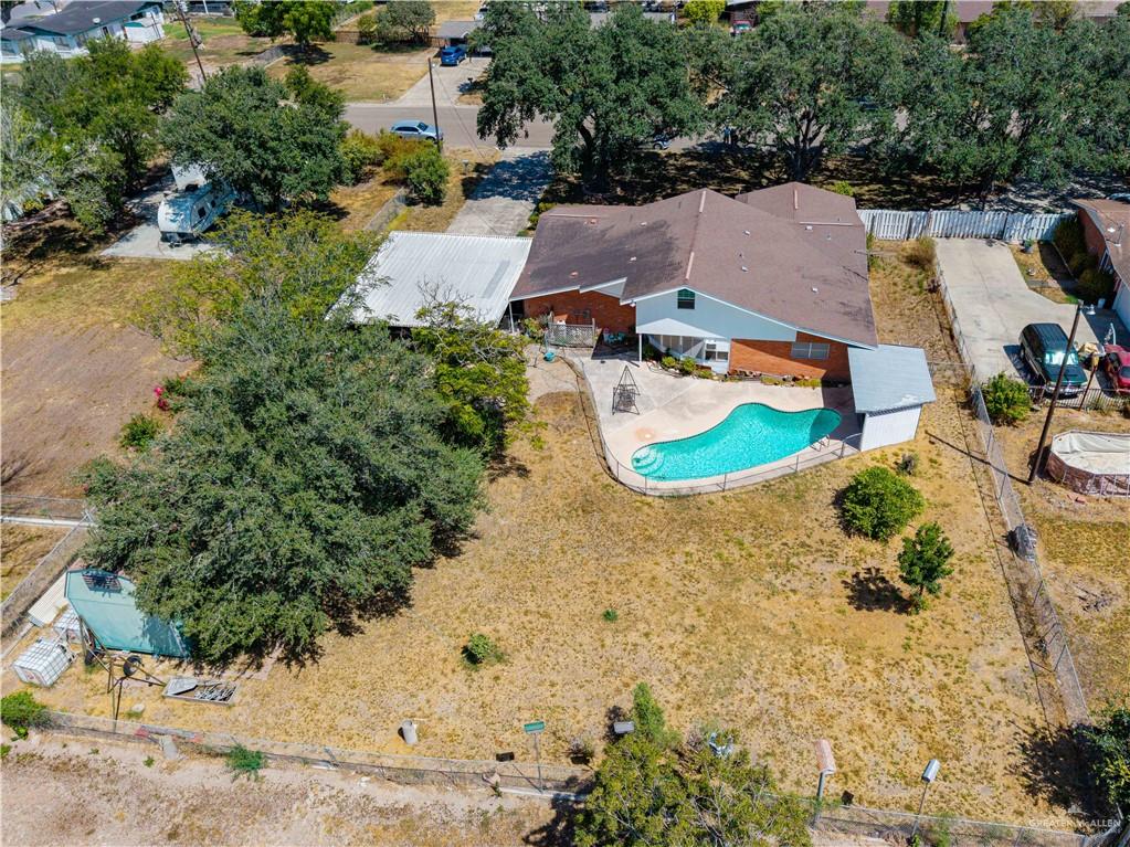 Photo 20 of 1311 Scobey Avenue