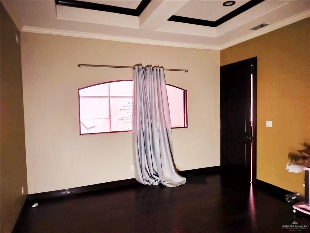 Photo 4 of 2100 Shary Road #4