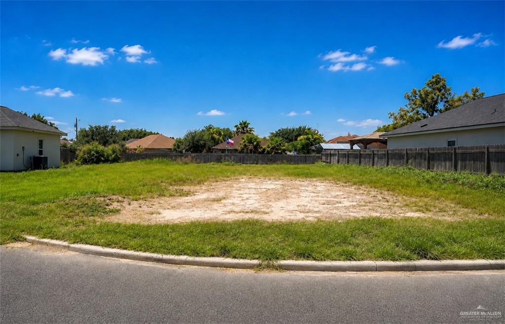 Photo 1 of 408 Southland Avenue, Edinburg