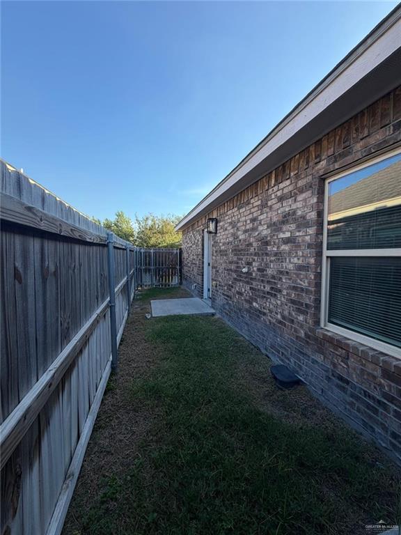 Photo 6 of 2604 Garfield Avenue #4