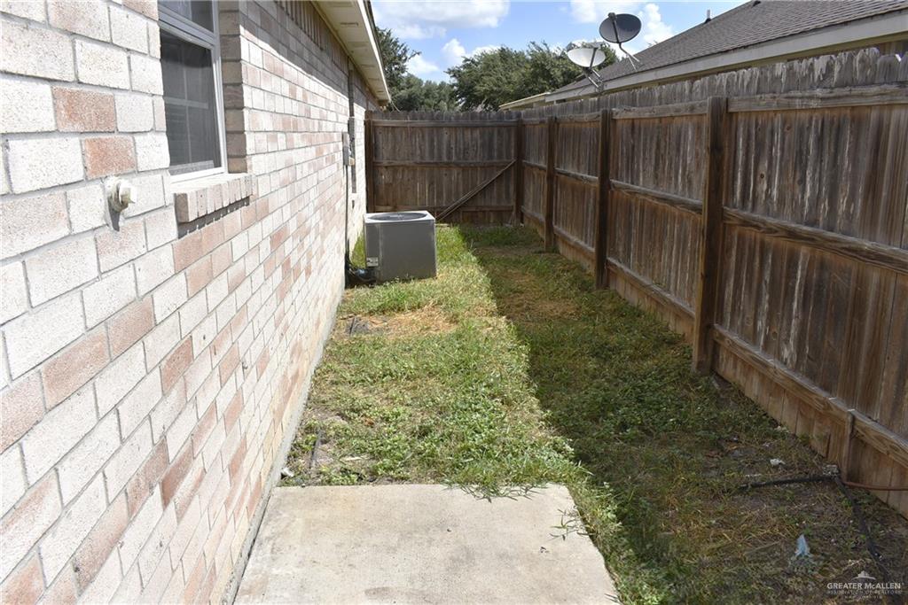 Photo 25 of 307 Albatross Avenue