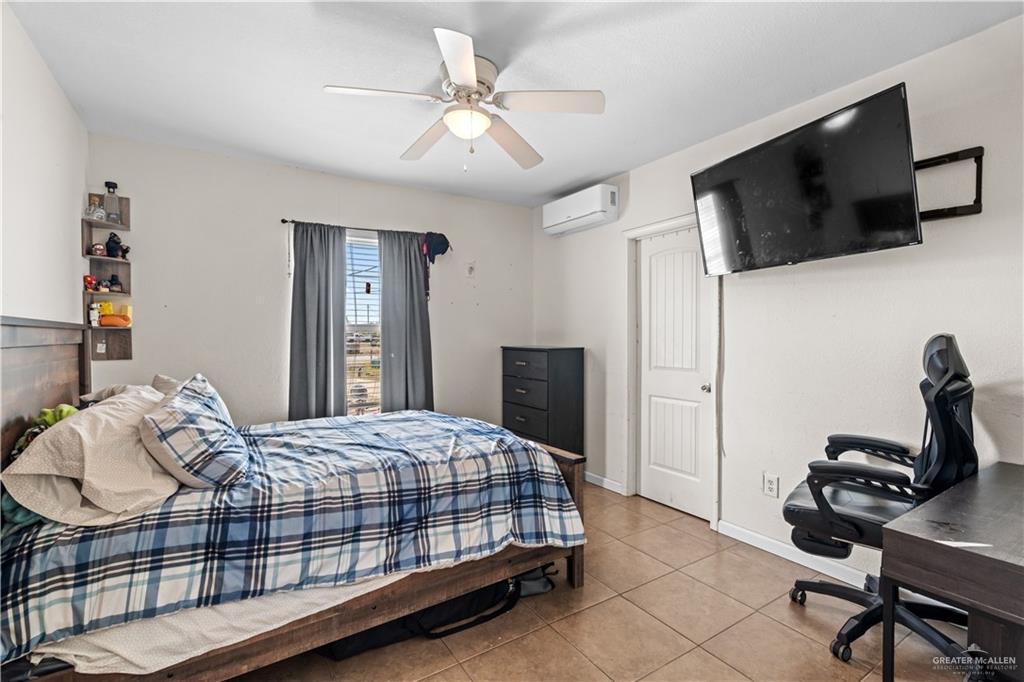 Photo 10 of 904 Apache Circle