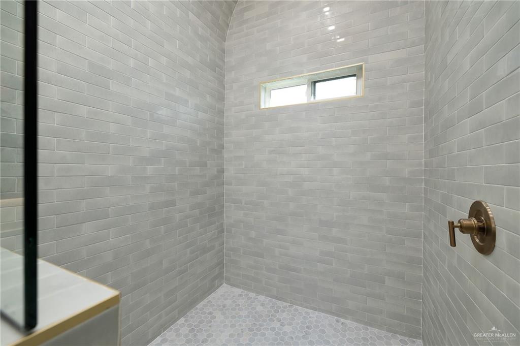 Photo 13 of 2308 Cartier Drive