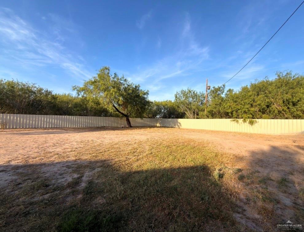 Photo 11 of 6100 Bentsen Palm Drive