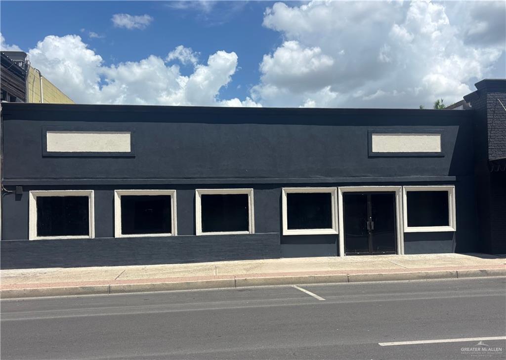 Photo 1 of 113 17th Street, McAllen
