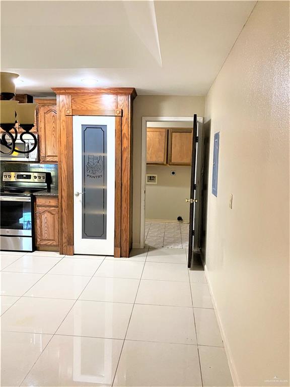 Photo 3 of 3609 Raquel Avenue