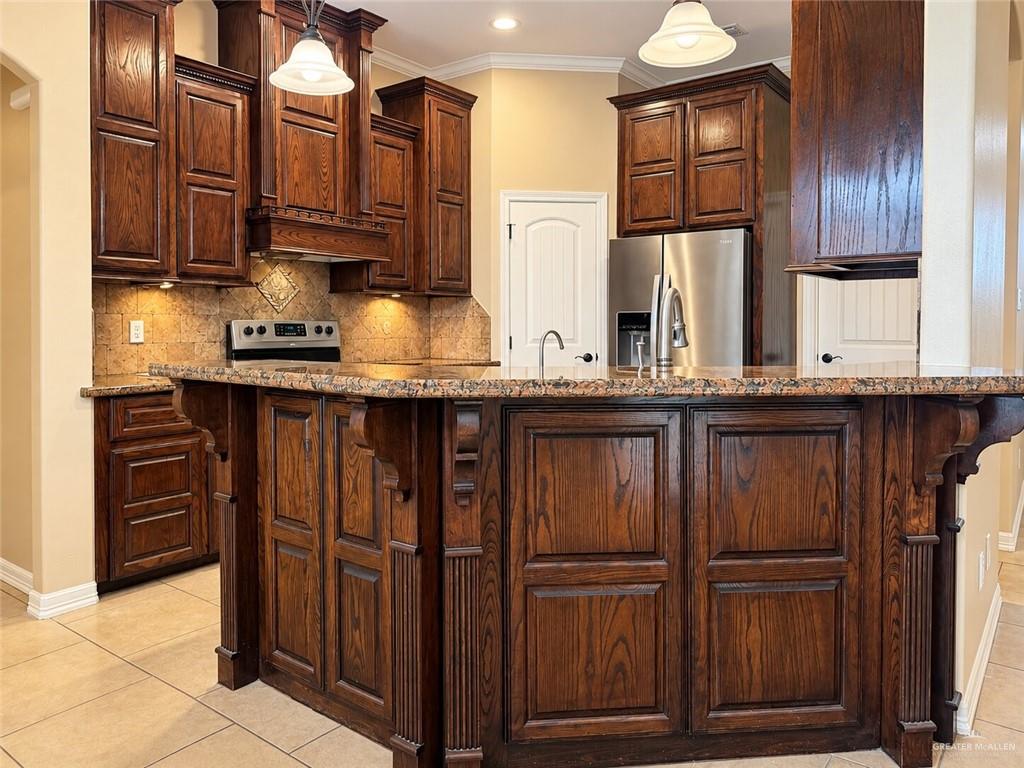 Photo 7 of 1712 Damasco Avenue