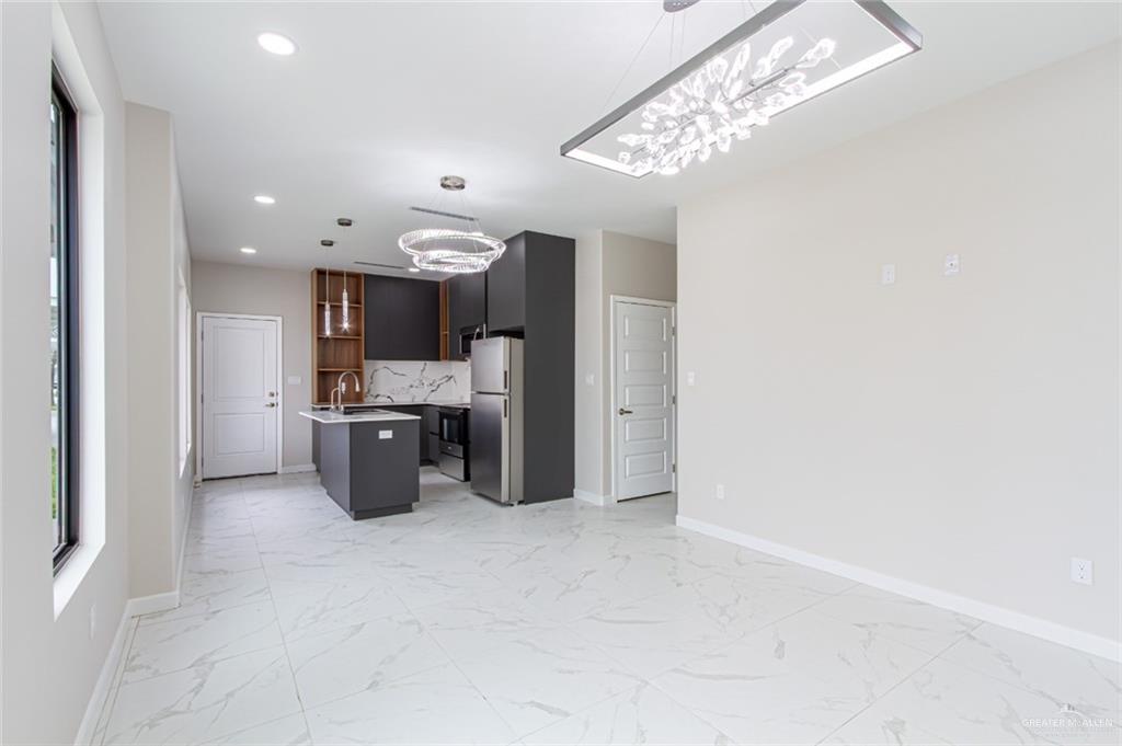 Photo 2 of 4212 Hummingbird Avenue #69