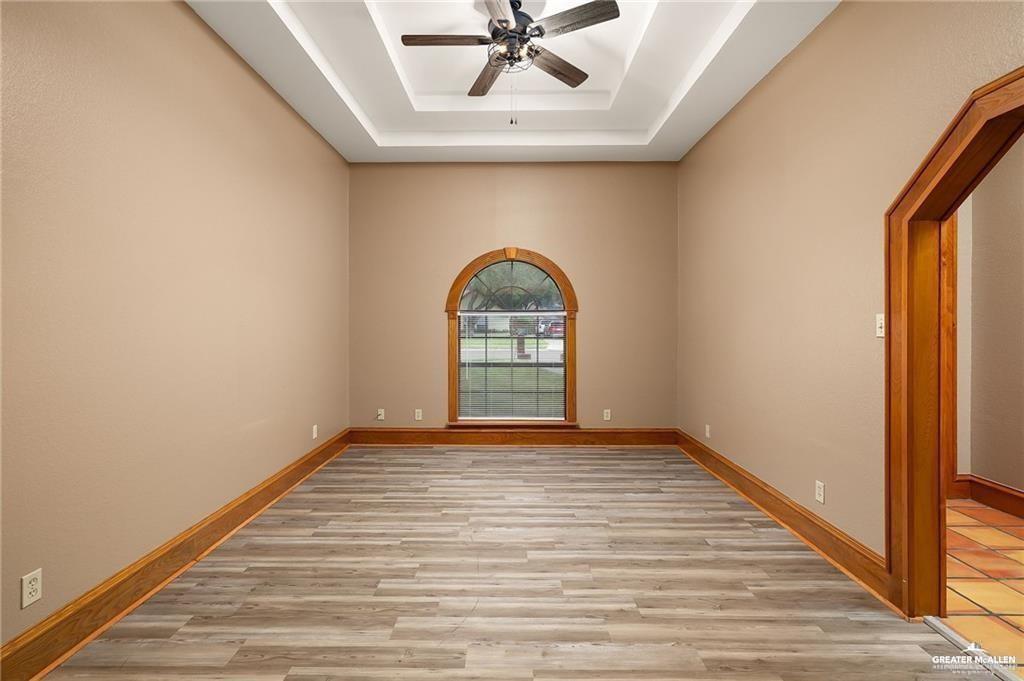 Photo 9 of 1606 Terrace Drive
