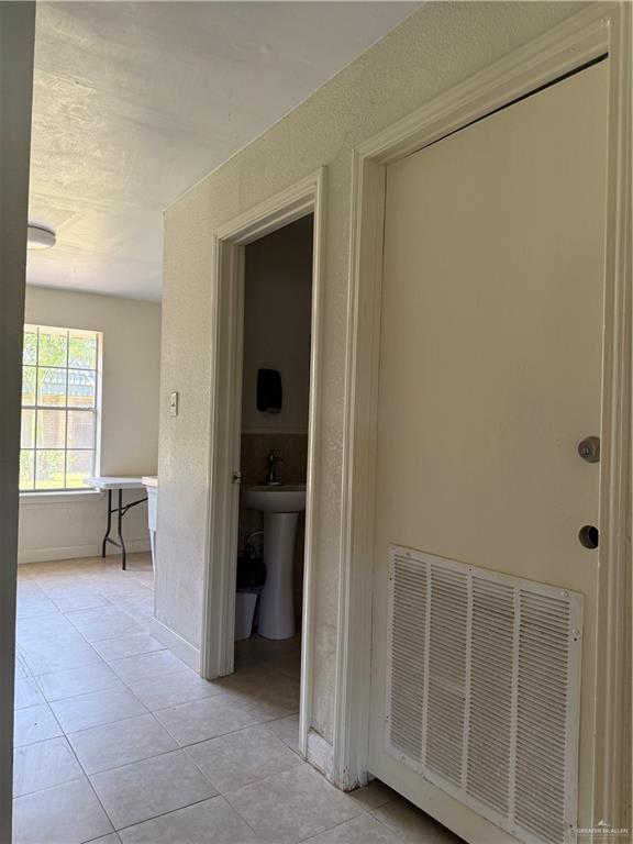 Photo 32 of 100 E Yuma Avenue #31