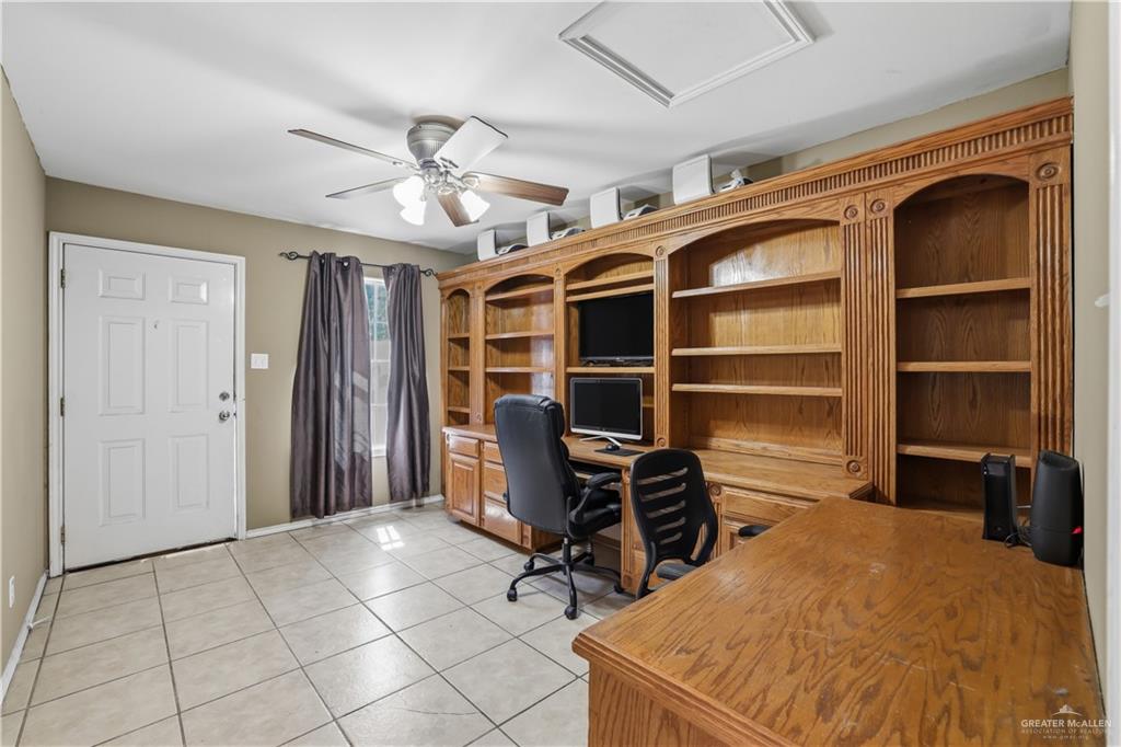 Photo 4 of 826 7th Street