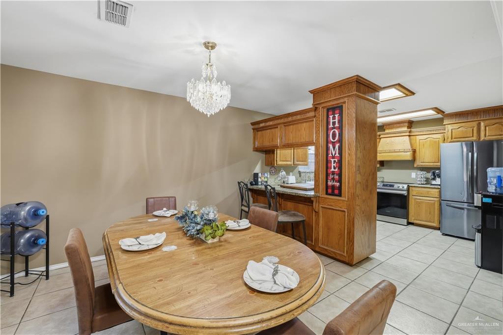 Photo 6 of 826 7th Street