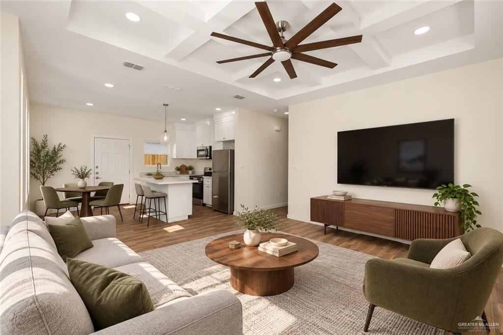 Photo 3 of 609 Onyx Avenue #1