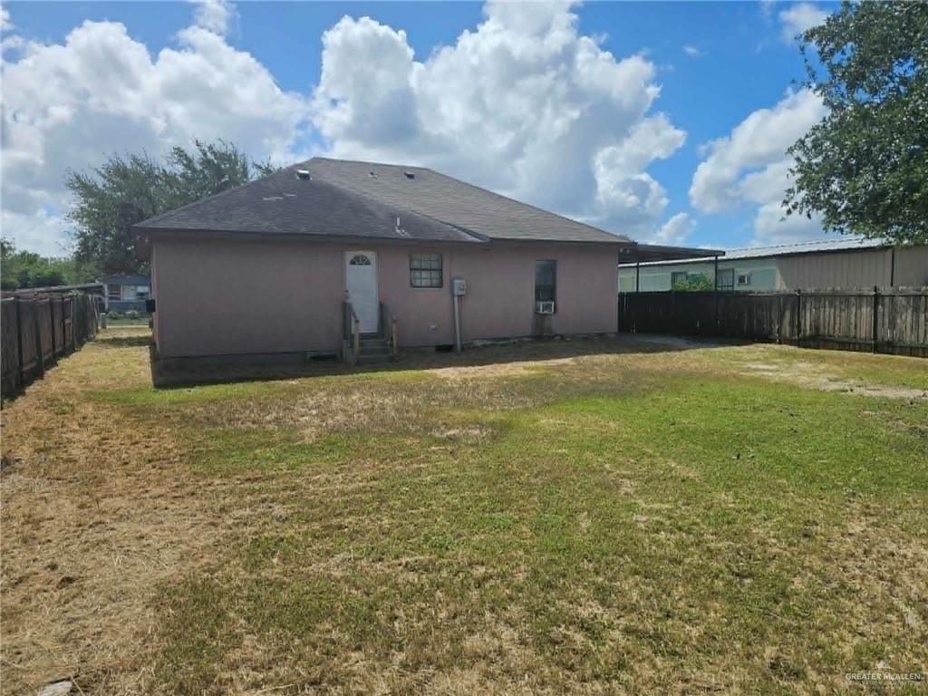 Photo 11 of 6511 Soledad Drive