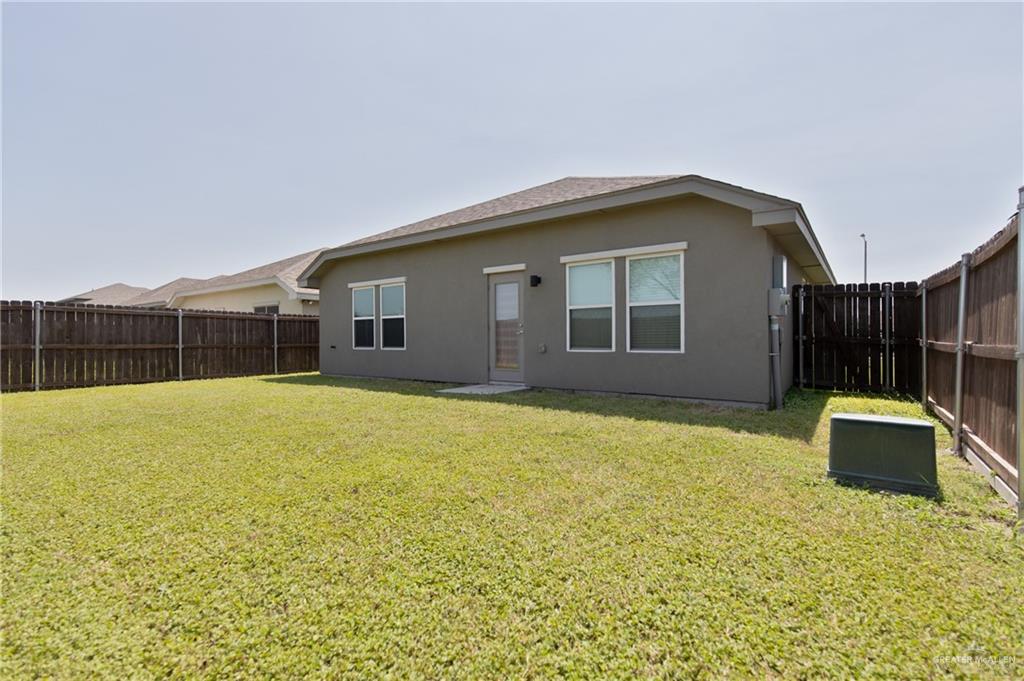 Photo 3 of 2071 Retama Street