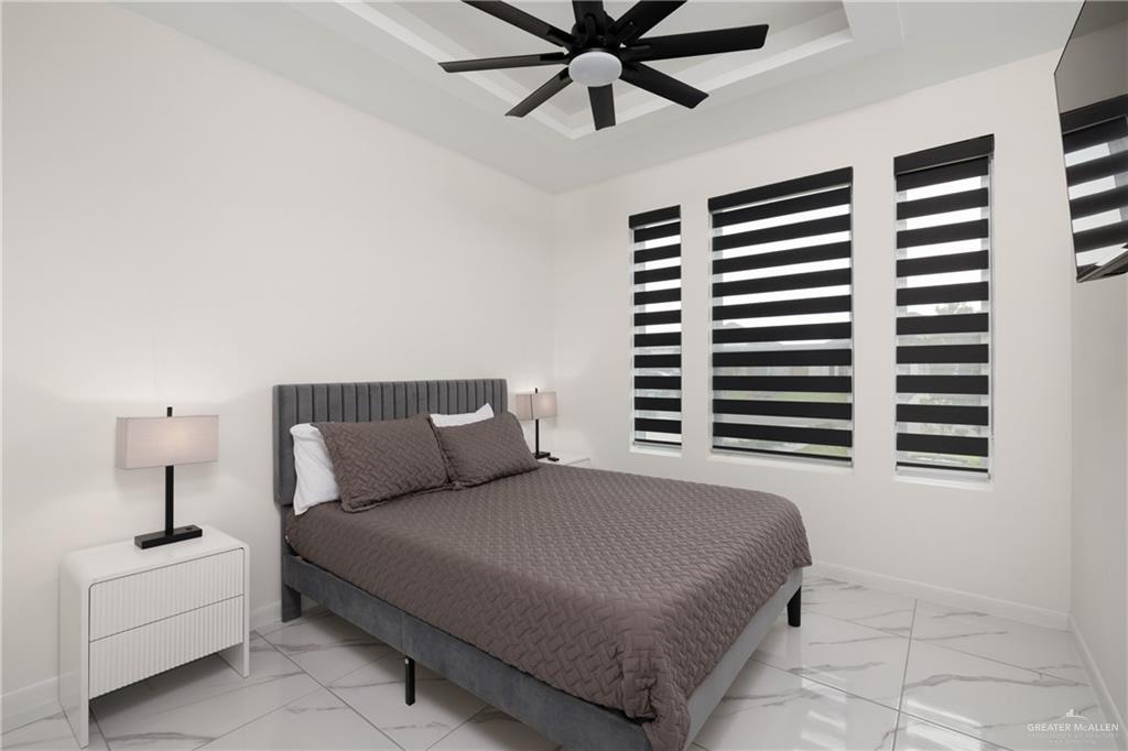 Photo 12 of 2307 Tamarindo Street