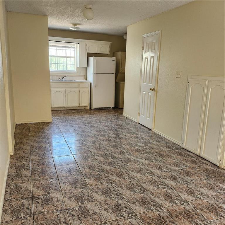 Photo 3 of 417 28th Street