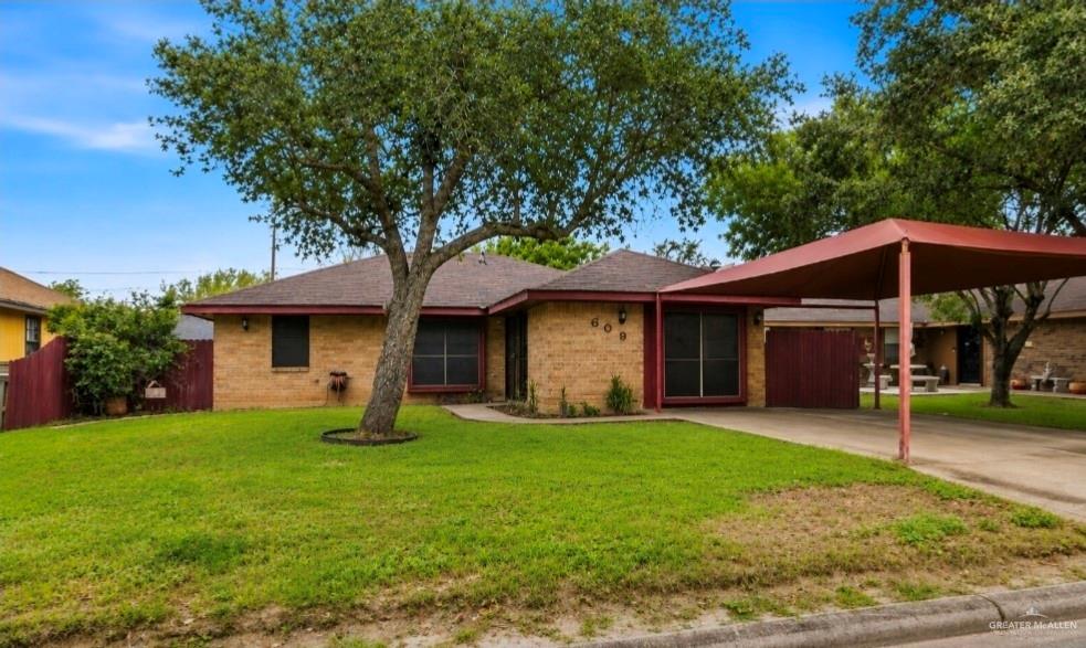 Photo 1 of 609 Delia Drive, Edinburg
