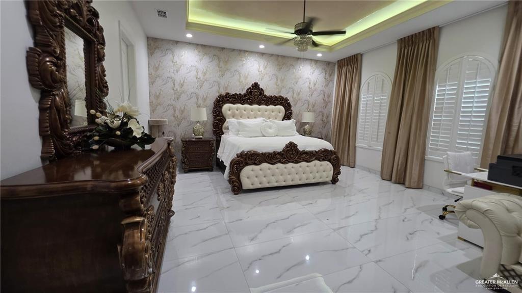 Photo 16 of 7206 Alamo Street