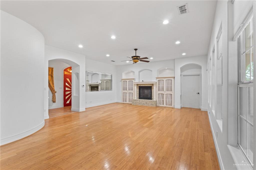Photo 8 of 8400 29th Street