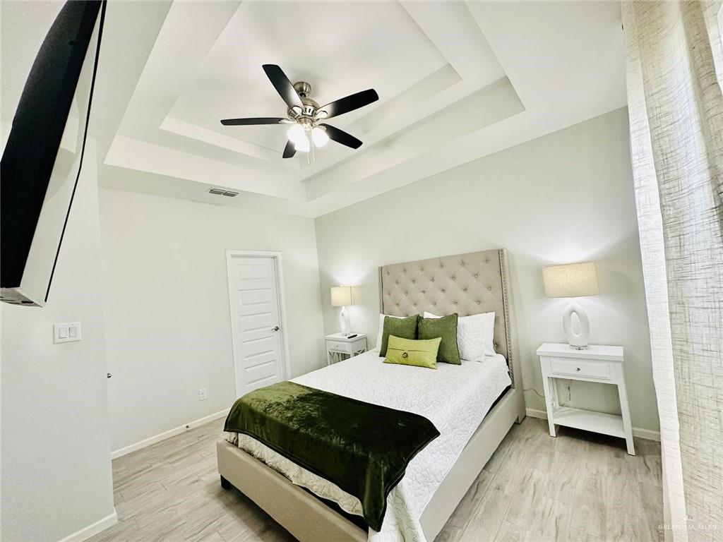 Photo 11 of 4701 Mulberry Avenue #3