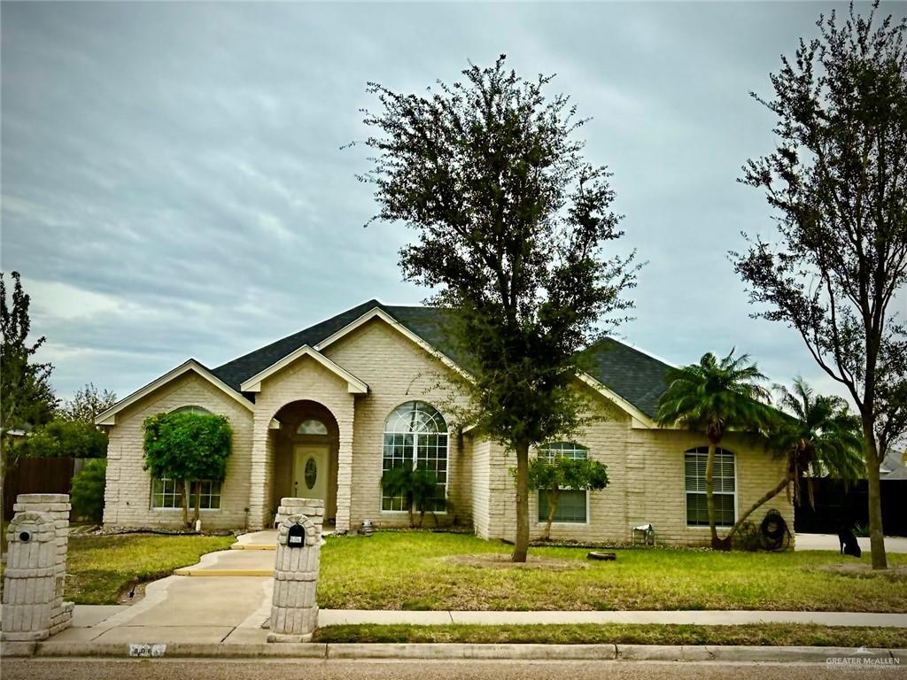Photo 1 of 806 Amethyst Drive, Weslaco