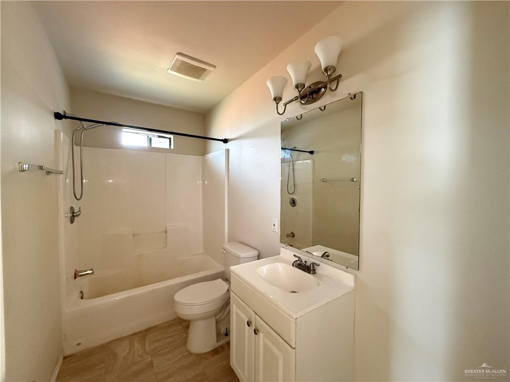 Photo 7 of 5709 Barry Drive