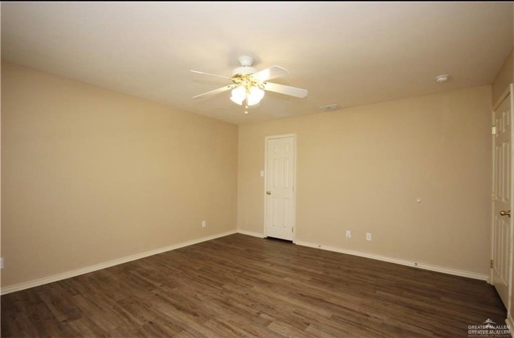 Photo 9 of 2609 Nassau Street