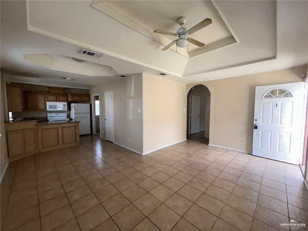 Photo 2 of 1803 Douglas Street #3