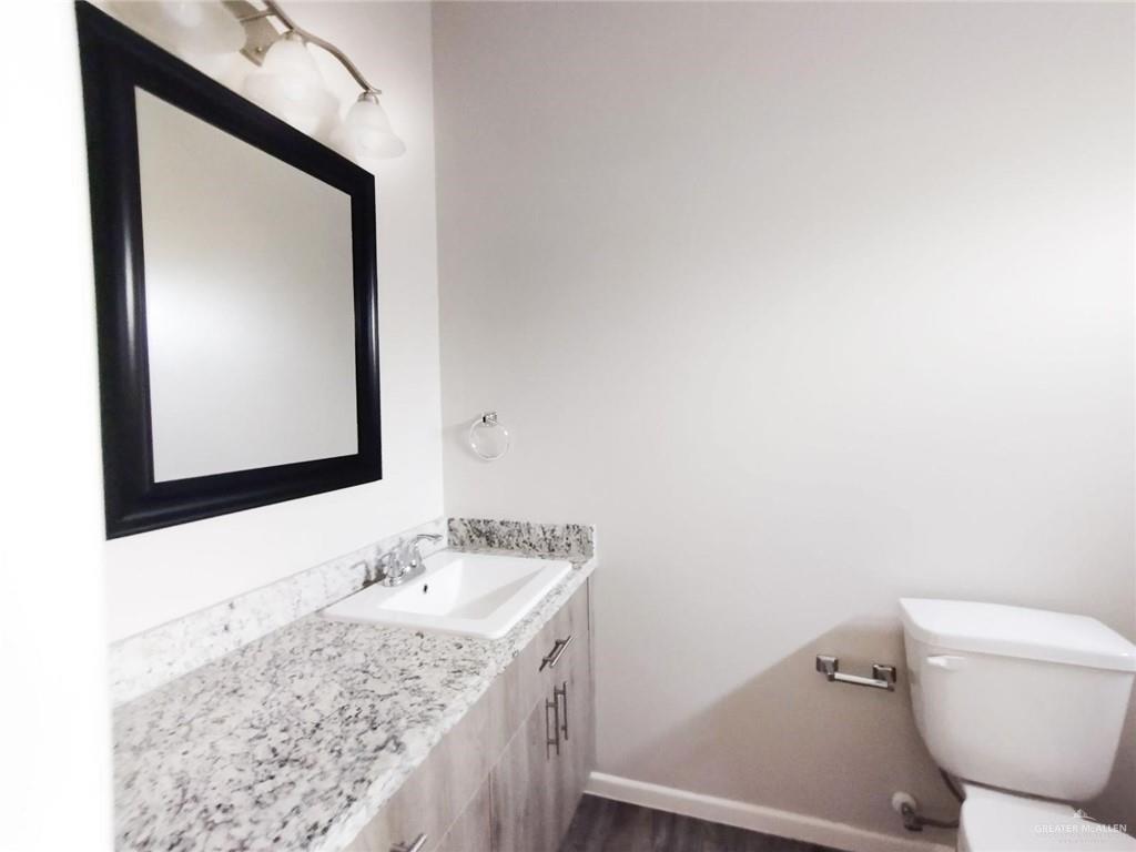 Photo 11 of 805 Sunset Valley Street #3