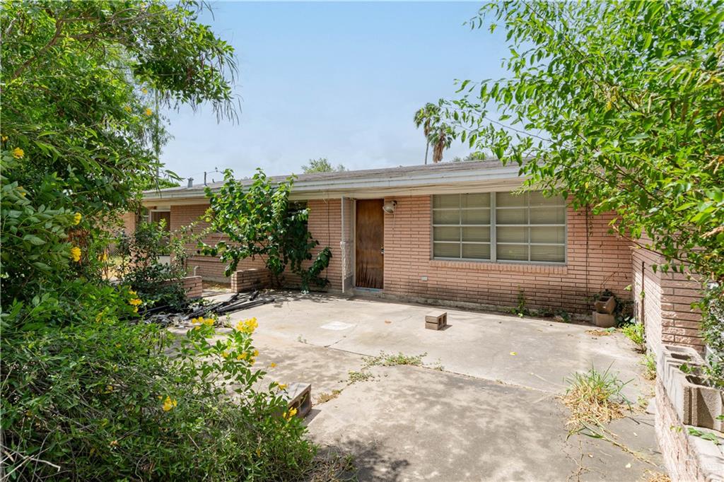 Photo 17 of 1209 Esperanza Avenue