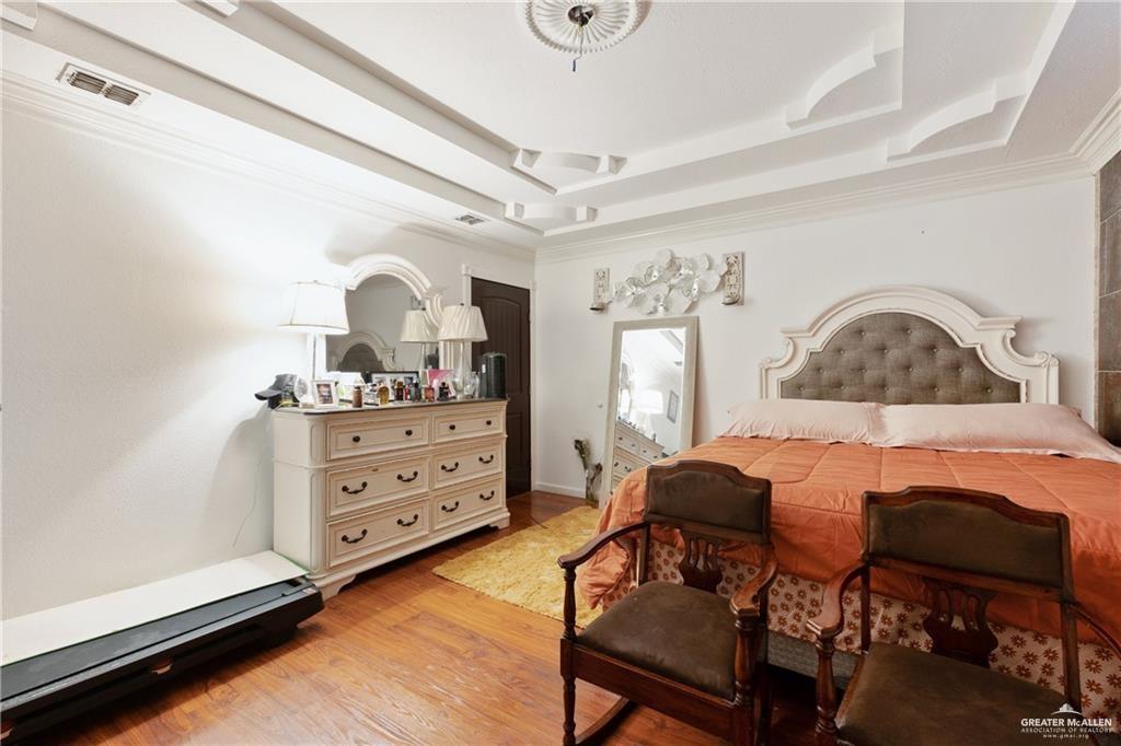 Photo 9 of 3005 Iris Avenue